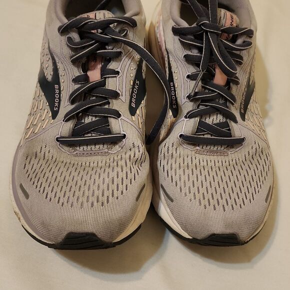Brooks Adrenaline GTS 21 Women Road Running Shoe 9 - Picture 4 of 6